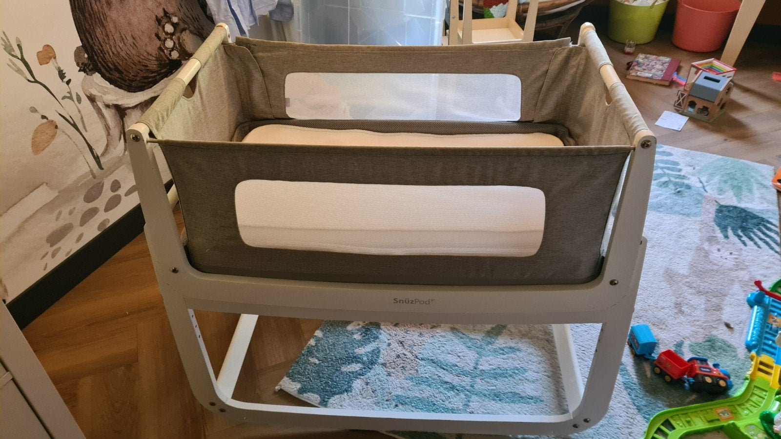 SnuzPod 4 Co-Sleeper Wieg, Ophalen, Zo goed als nieuw, Wieg