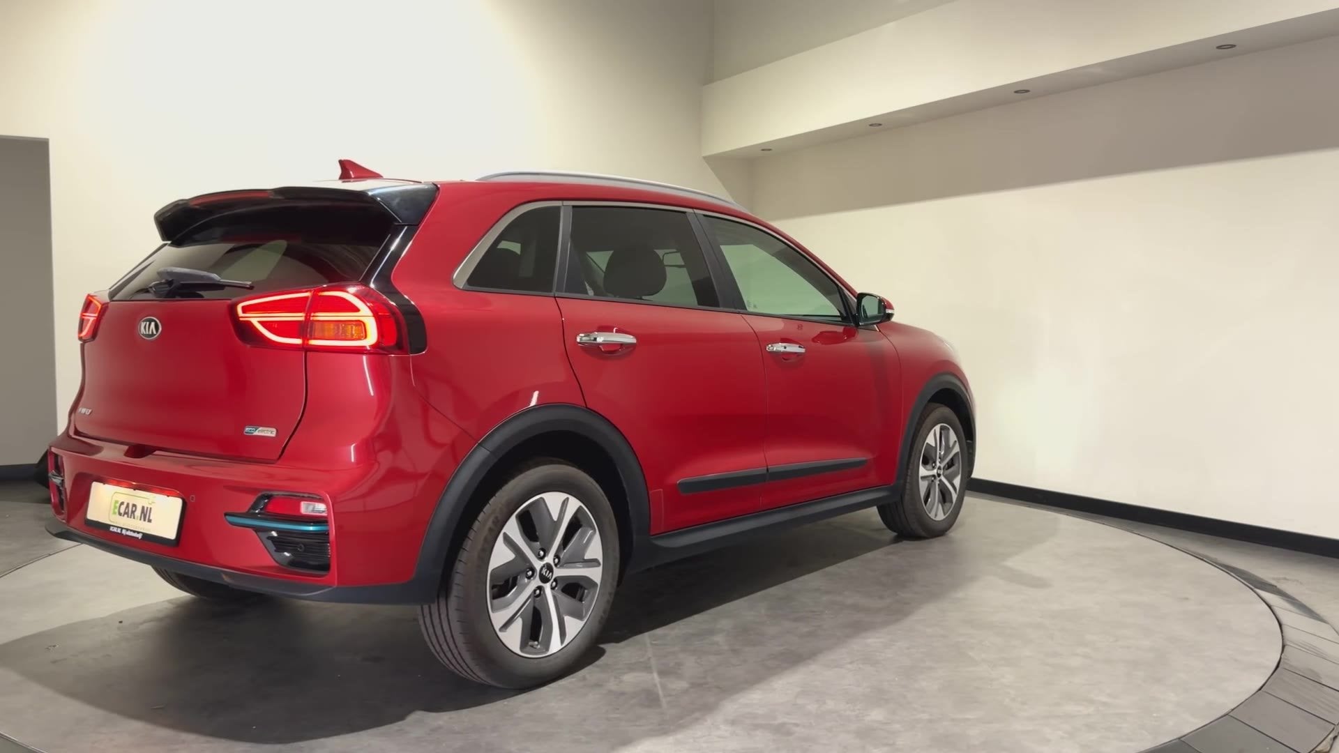 Kia e-Niro ExecutiveLine 64 kWh | ACC | Warmtepomp | Leder b, Auto's, Kia, Met garantie (alle), 204 pk, SUV of Terreinwagen, Onderhoudsboekje