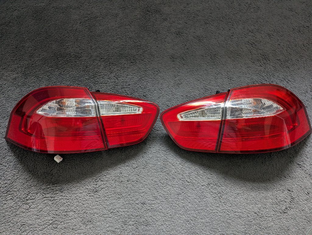 Kia Rio 3 verlichting achterlicht compleet 2011-2017, Ophalen, Gebruikt, Kia