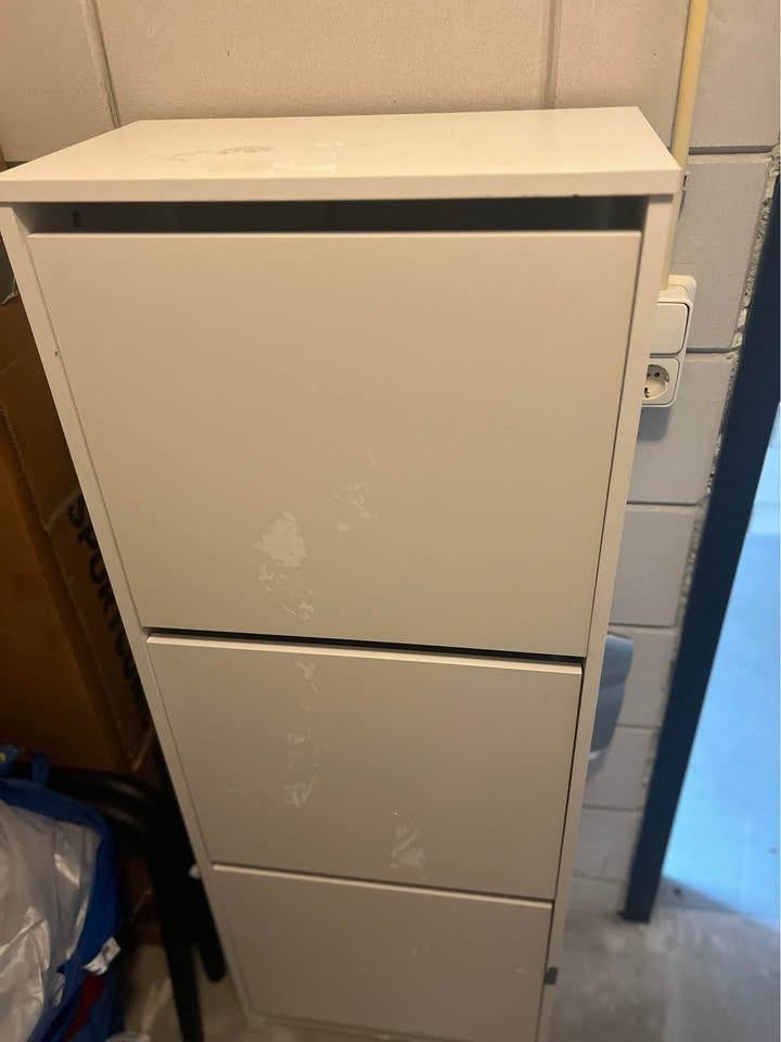 Shoe cabinet (3 compartments, white), Ophalen, Gebruikt