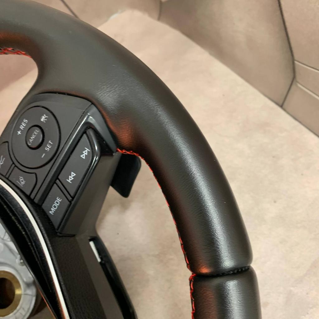 Stuurwiel Stuur Toyota RAV4 Plug-in NIEUW BEKLEED, Auto-onderdelen, Nieuw, Ophalen of Verzenden, Toyota
