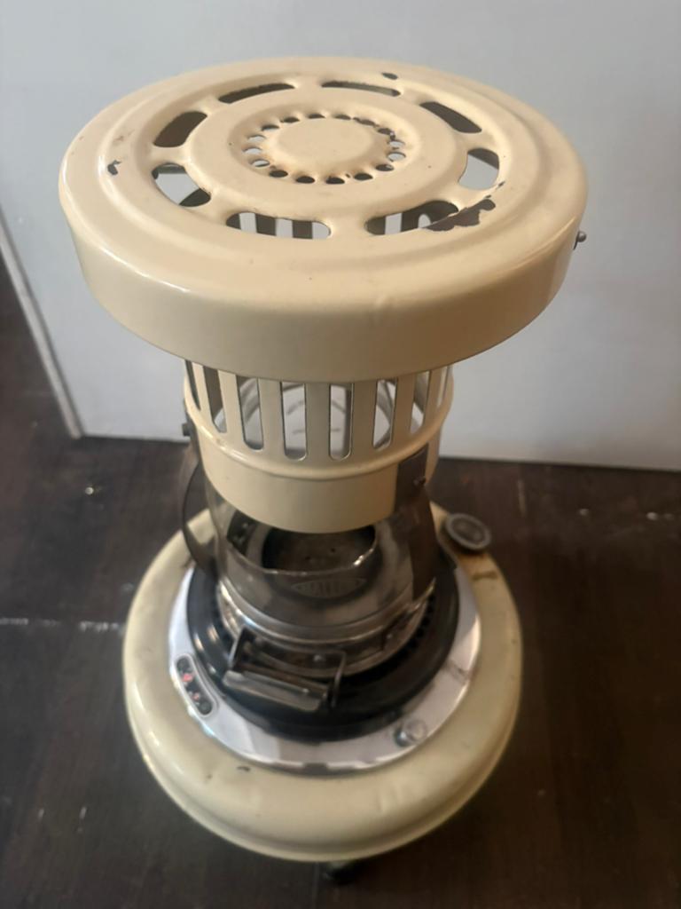 Petroleum lamp, Ophalen of Verzenden, Zo goed als nieuw, Overige brandstoffen, Petroleumkachel