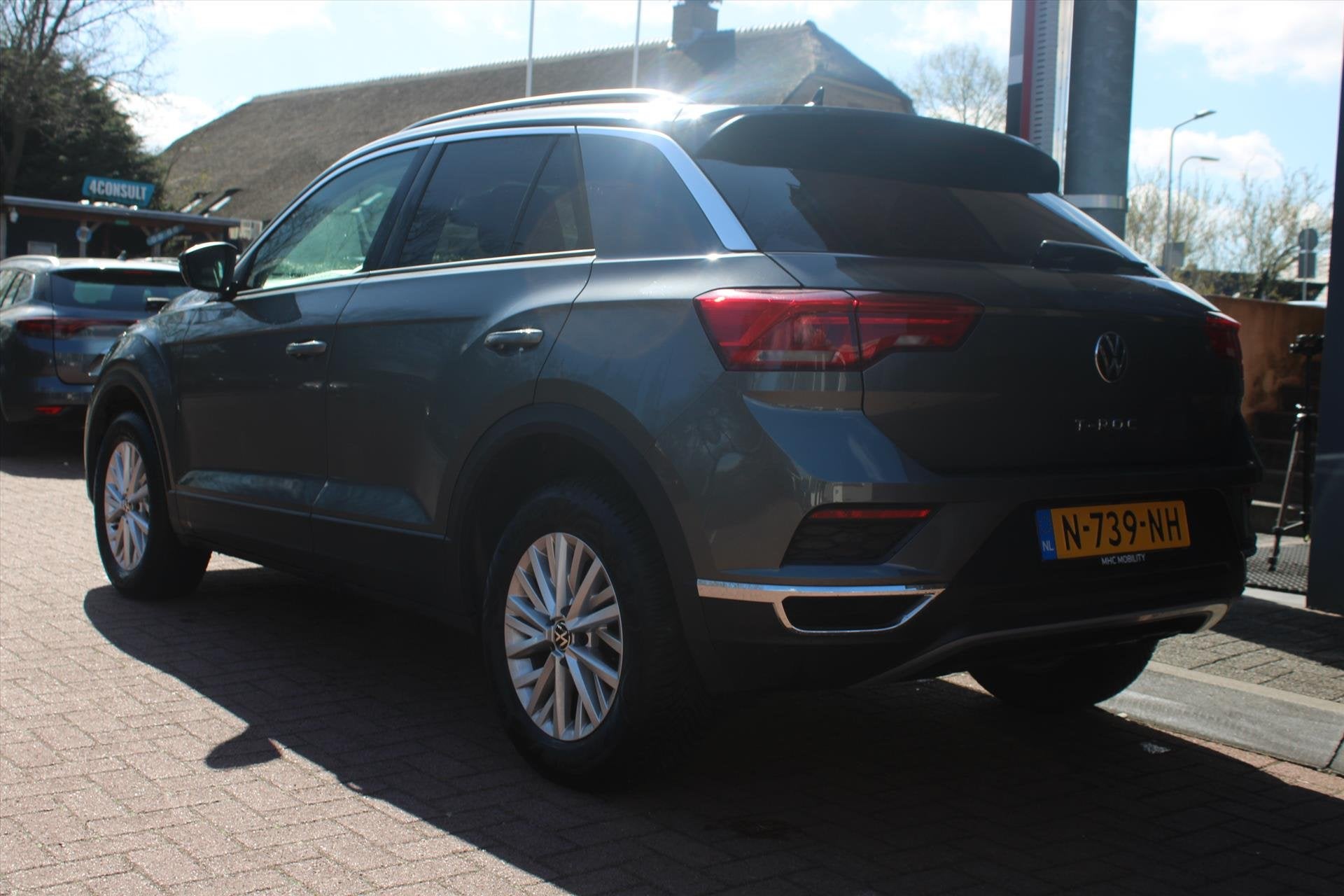 VOLKSWAGEN T-Roc 1.0 TSI *Style* | Carplay | Adaptive Cruise, Auto's, Volkswagen, Stof, Gebruikt, 1193 kg, Origineel Nederlands