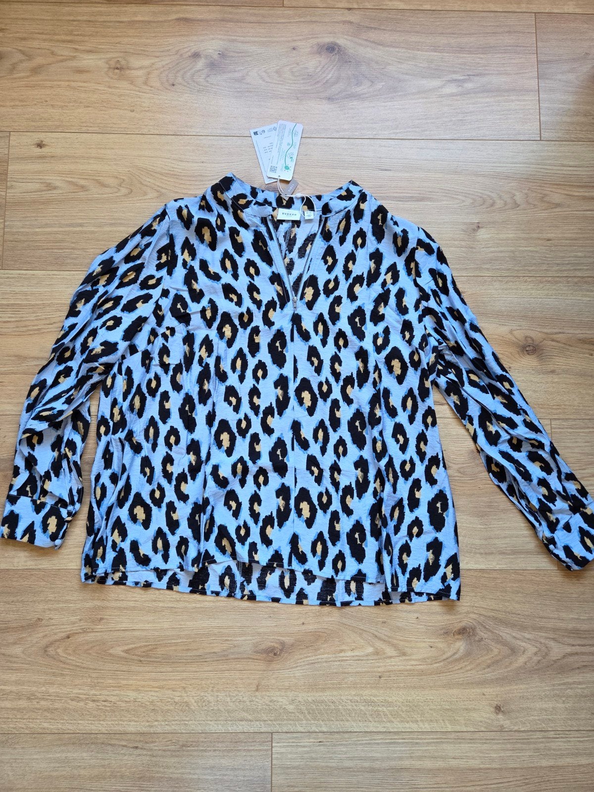 Blouse Evoked, maat 46. Nooit gedragen, Kleding | Dames, Meerkleurig, Maat 46/48 (XL) of groter, Nieuw, Ophalen of Verzenden