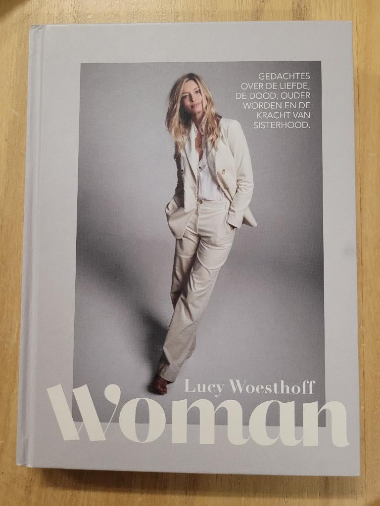 Woman - Lucy Woesthoff, Boeken, Lucy Woesthoff, Ophalen of Verzenden, Zo goed als nieuw, Overige onderwerpen