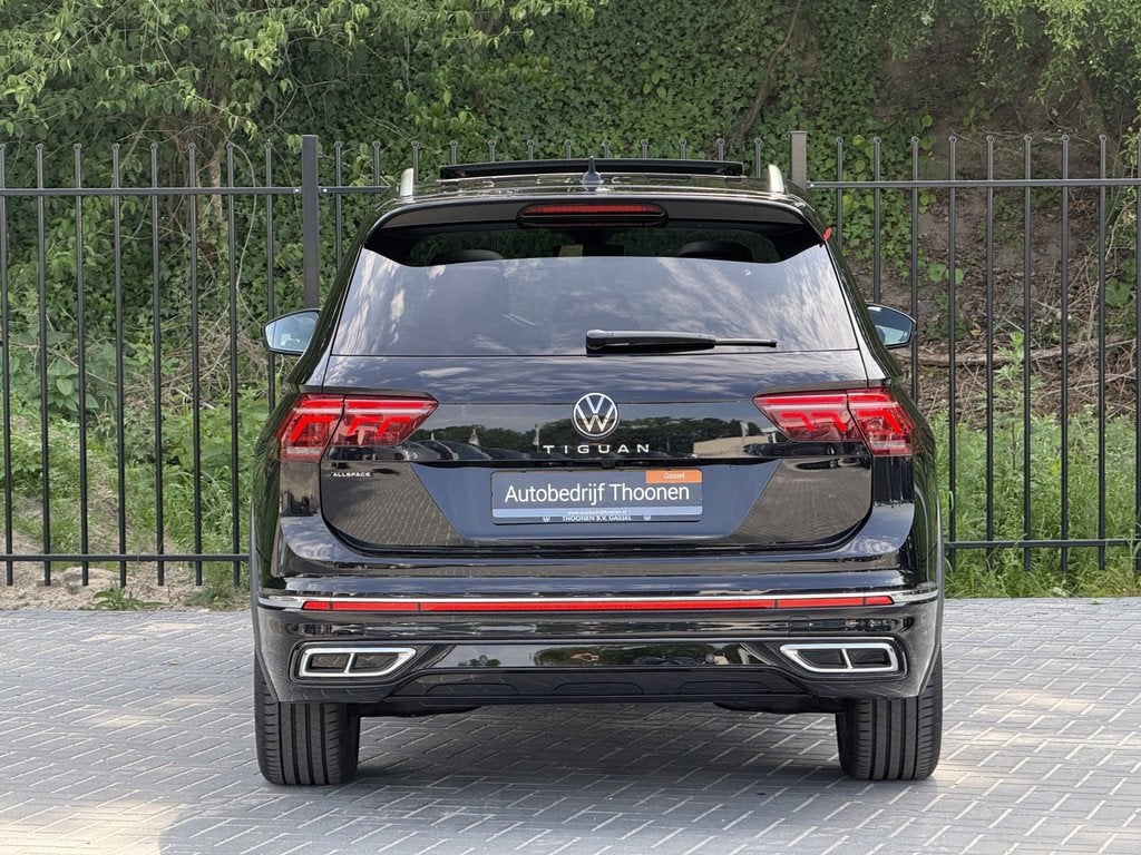 Volkswagen Tiguan Allspace 1.5 TSI R-Line Business 7p. | Lee, Euro 6, 4 cilinders, 1553 kg, 7 stoelen