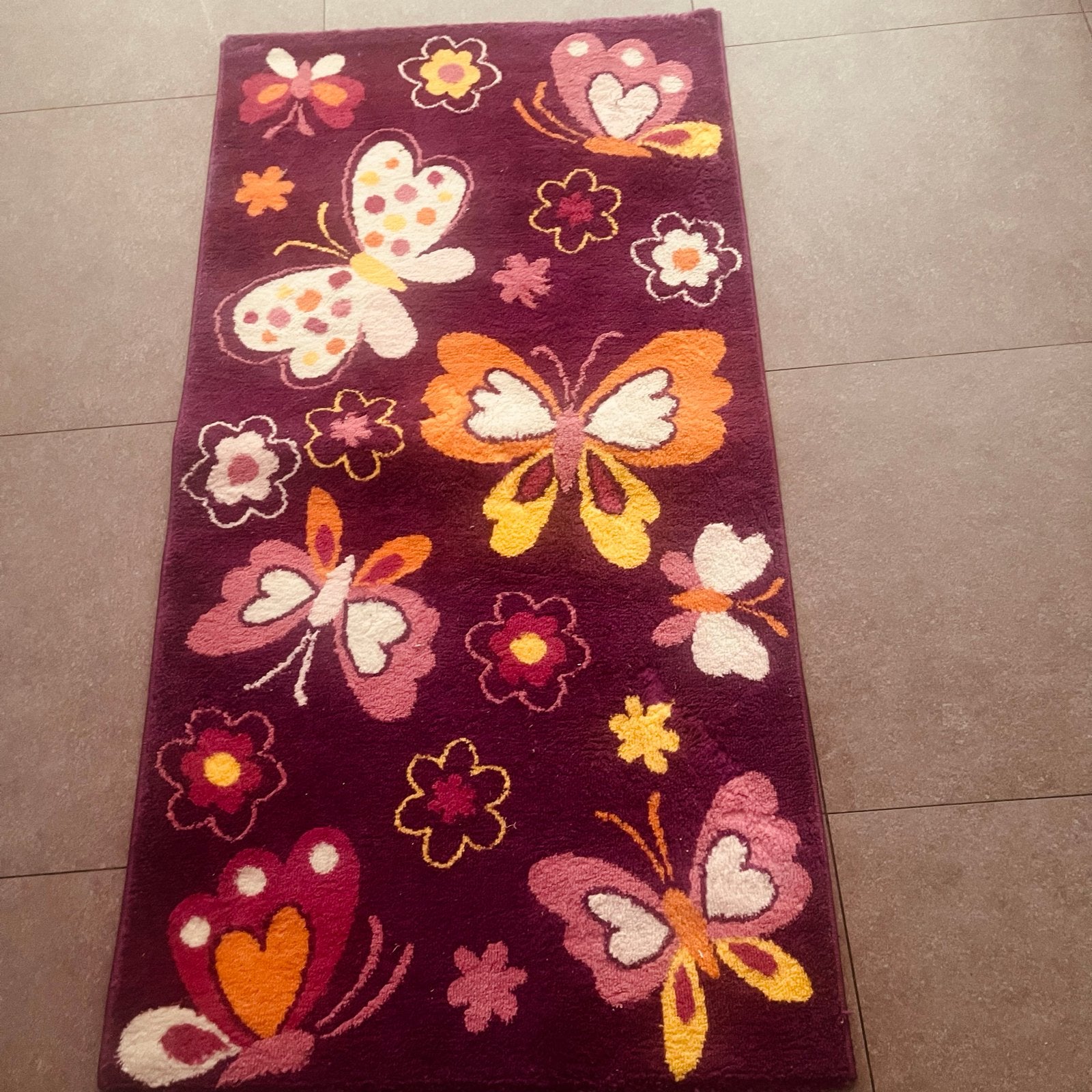 Vrolijk Vlinder Vloerkleed - Paars met Kleurrijke Vlinders, Ophalen, Gebruikt, 100 tot 150 cm, Paars