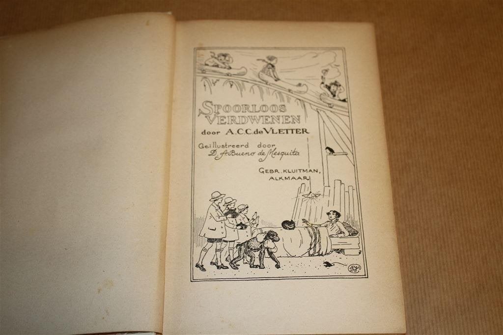 Spoorloos verdwenen. Vletter. Kluitman 1e dr. 1927., Boeken, Ophalen of Verzenden, Gelezen