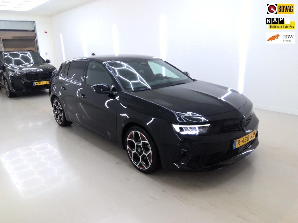 Opel Astra 1.6 Hybrid GS Line+Led+Adaptief-cruise+vitrual+Na, Auto's, Dealer onderhouden, Gebruikt, 4 cilinders, 150 pk