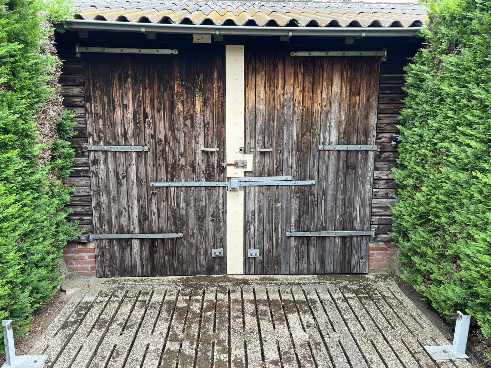 Grote stal/loods deuren 224x135x5cm 6 stuks, Garagedeur, Ophalen of Verzenden, Zo goed als nieuw, 120 cm of meer