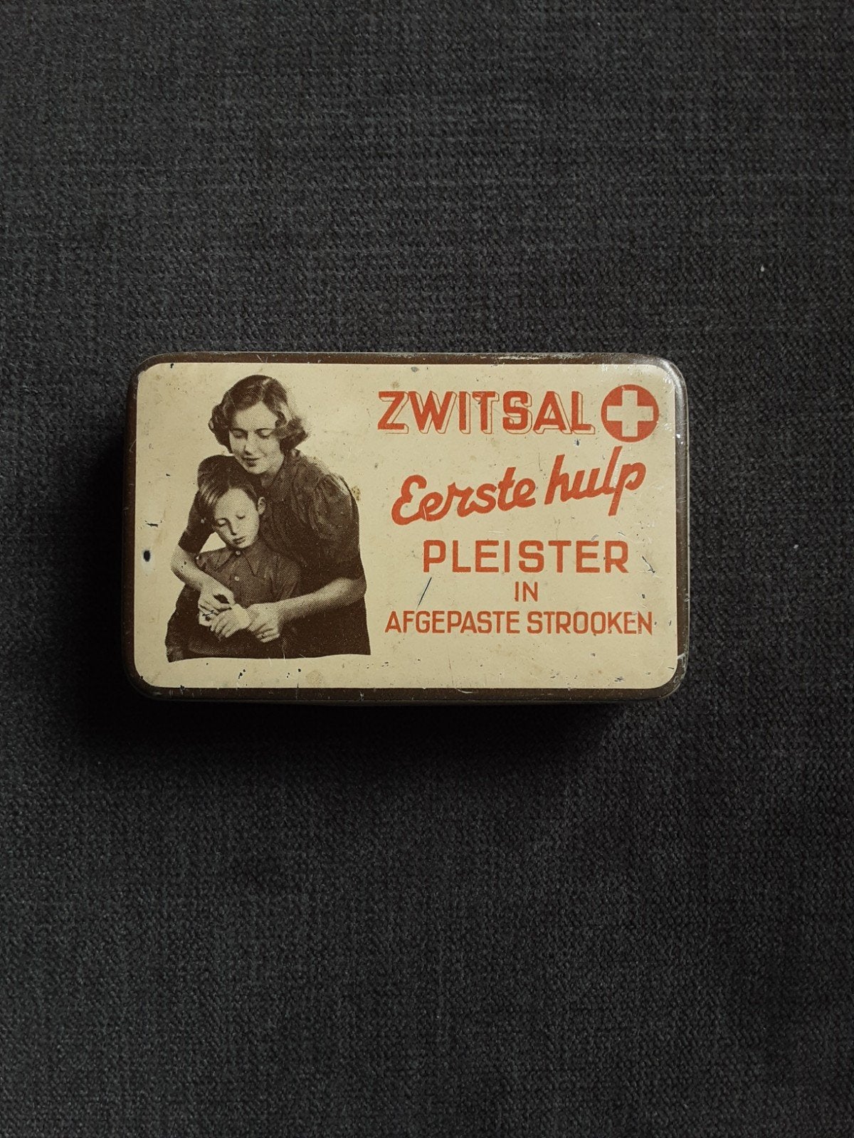 ZWITSAL , Pleister Blikje.  C.A.1930/1940., Ophalen of Verzenden, Gebruikt, Overige