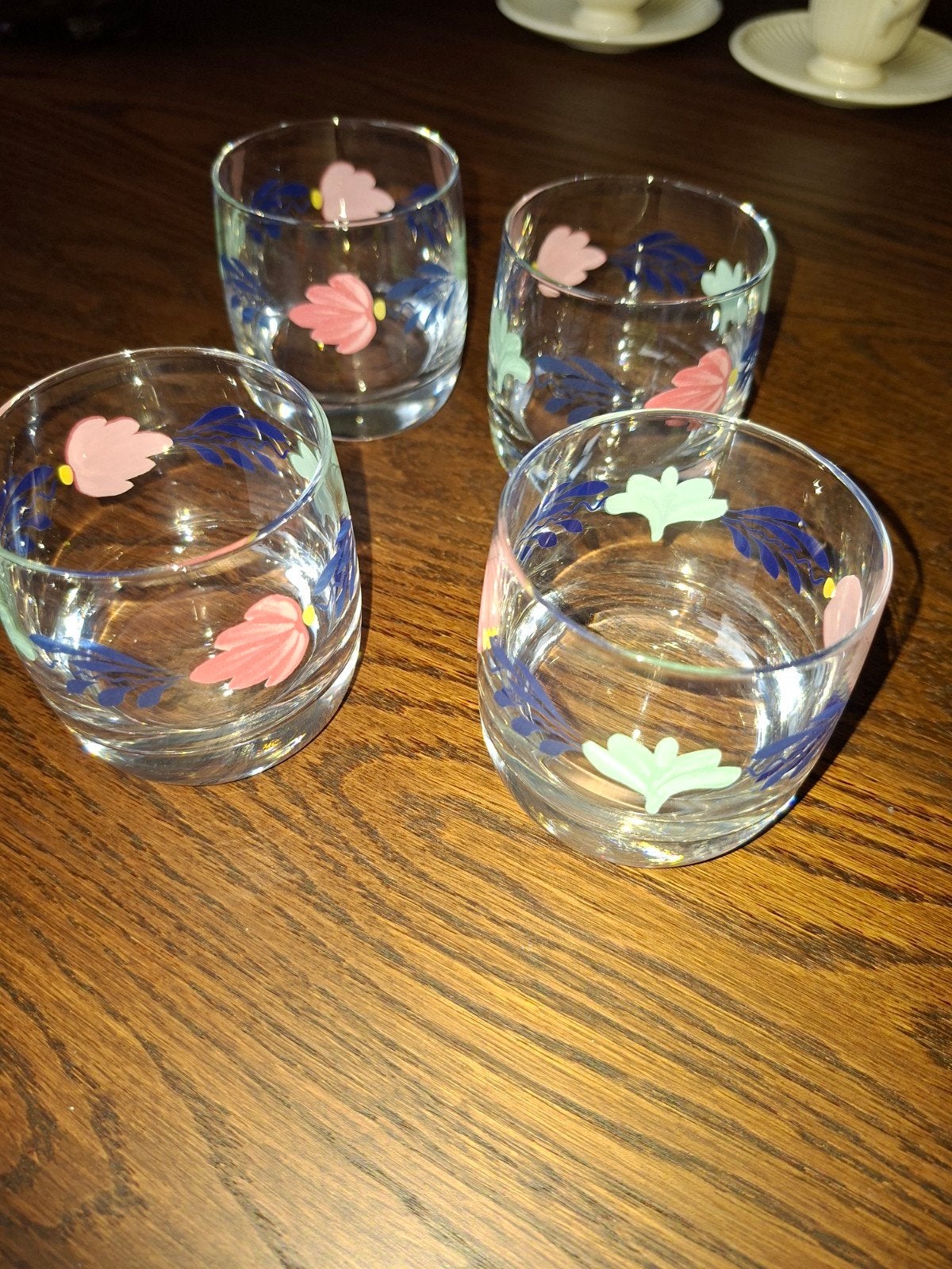 4 boerenbont sapglaasjes, Verzamelen, Glas en Borrelglaasjes, Ophalen of Verzenden