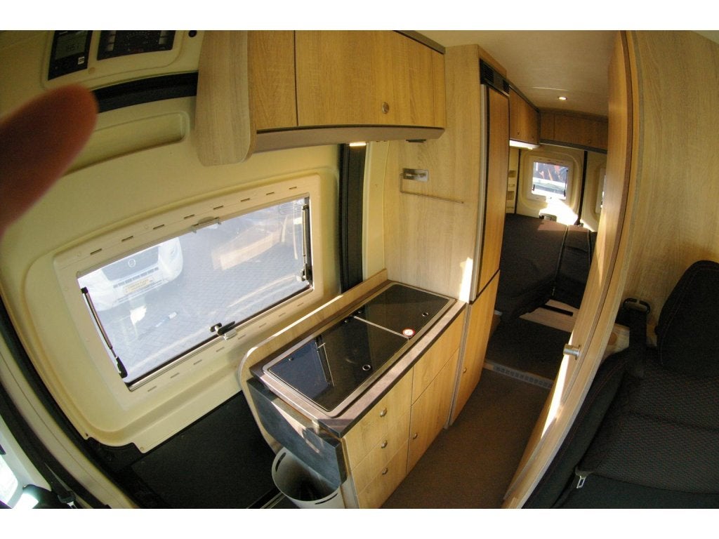 Clever Runner 636 ,,,,, VERKOCHT ,,,,,, Overige merken, Buscamper of Camperbus, Ringverwarming, Koelkast