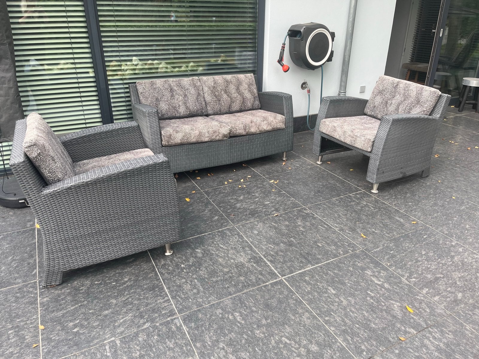 Antraciet Loungeset met Tijgerprint Kussens, Ophalen, 4 zitplaatsen, Gebruikt, Loungeset