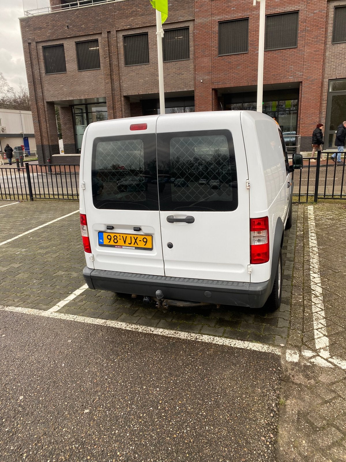 Te koop Ford transit Conect moet nu weg !!!!!!, Ophalen of Verzenden, Gebruikt, Ford