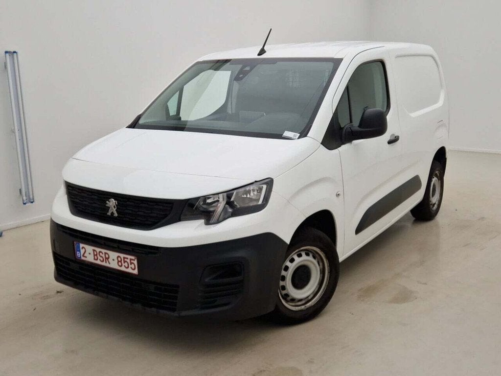 Peugeot Partner 1.2  Benzine Standaard L1 Light PureTech, Auto's, Peugeot, Gebruikt, 581 cc, Wit, Handgeschakeld
