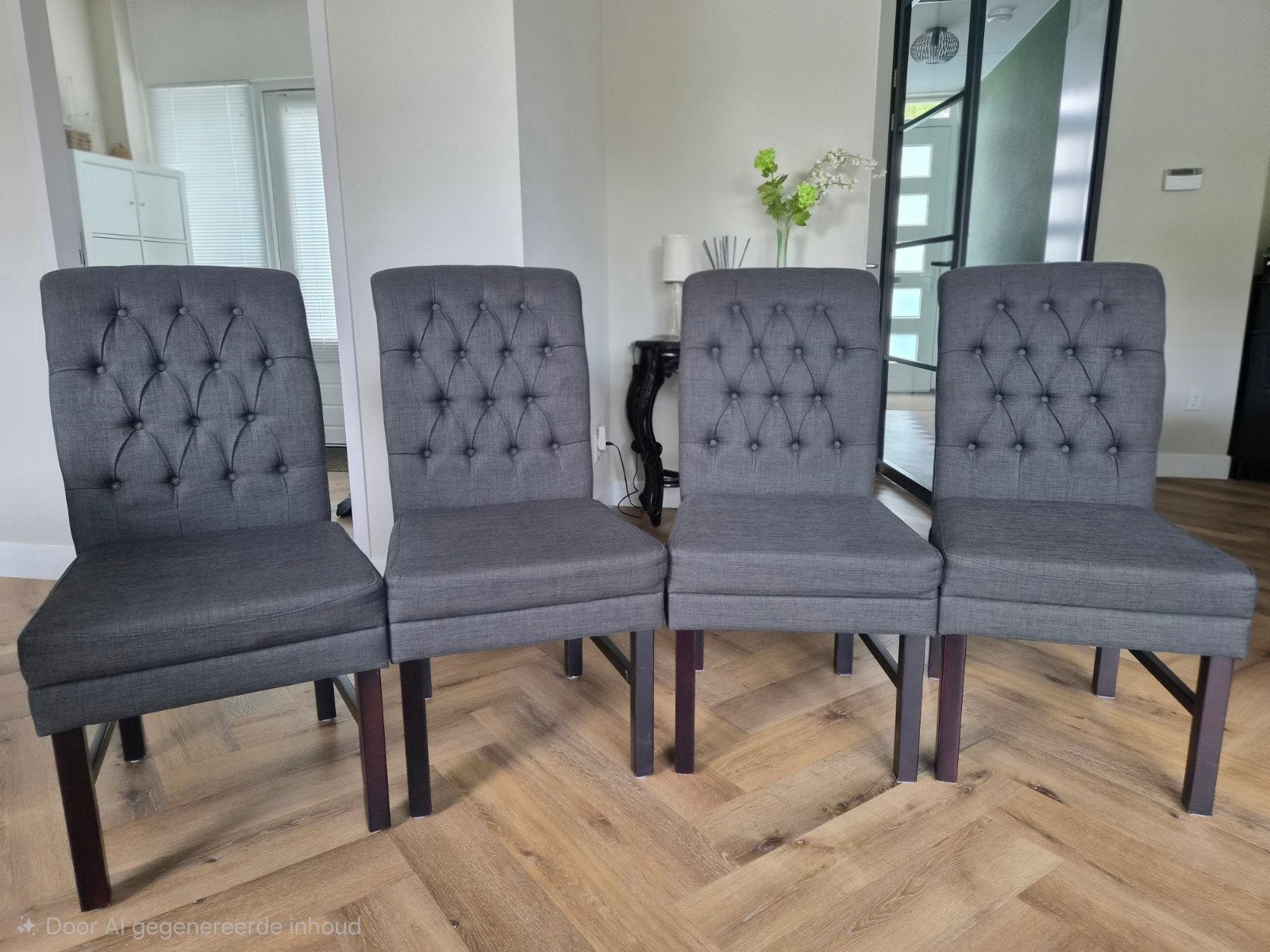 4 x  Gecapitonneerde eetkamerstoelen, Huis en Inrichting, Ophalen, Hout, Gebruikt, Klassiek, landelijk, modern