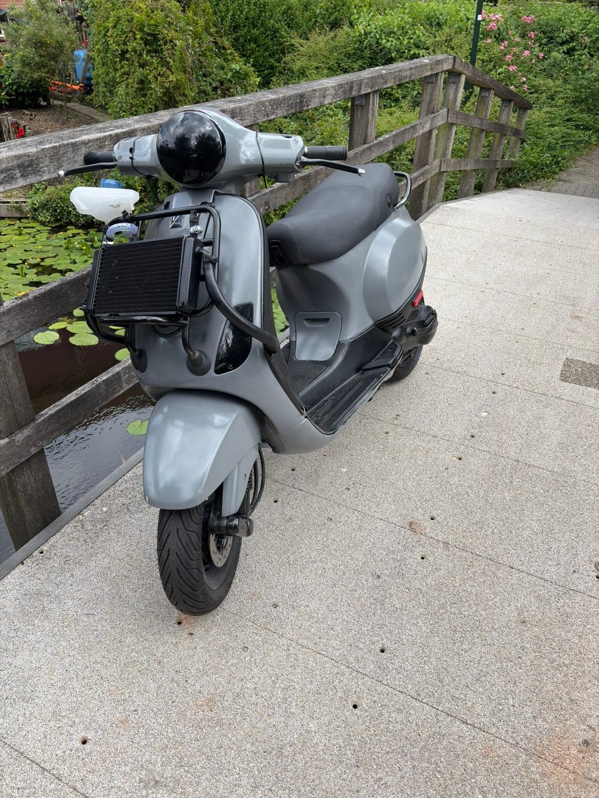 Vespa lx 150cc, Ophalen, Zo goed als nieuw, Benzine, Vespa LX