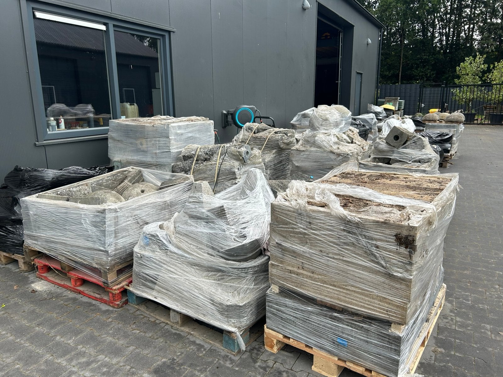 Partij waterornamenten natuursteen graniet bod gevraagd, Ophalen, Nieuw