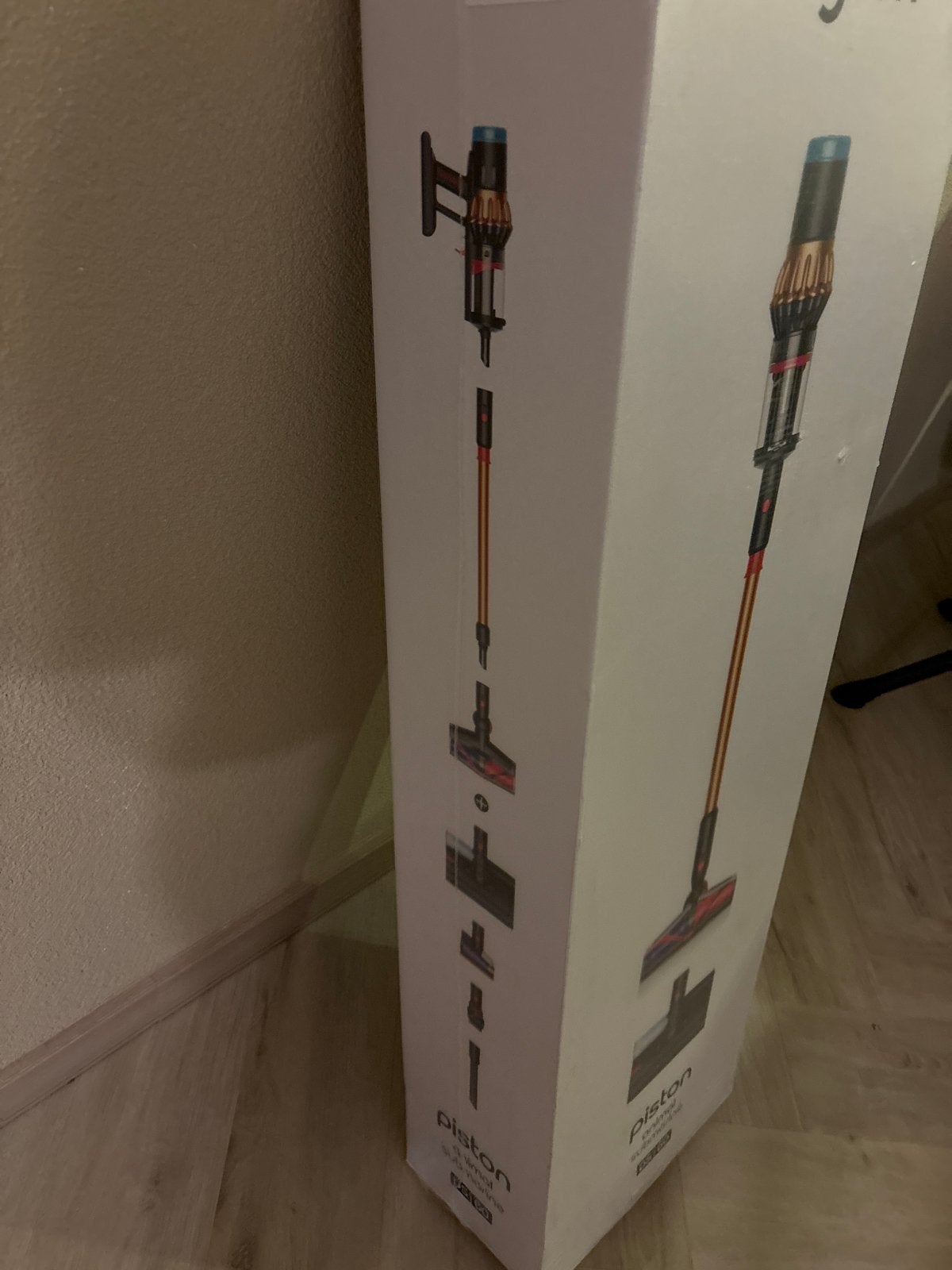 Foto 3 van Dyson Piston Animal Submarine DS 60 Steelstofzuiger Nieuw!