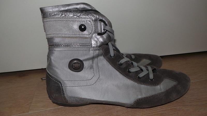 Tod’s schoenen maat 39,5 grijs leder, Ophalen of Verzenden, Sneakers of Gympen, Grijs, Gedragen