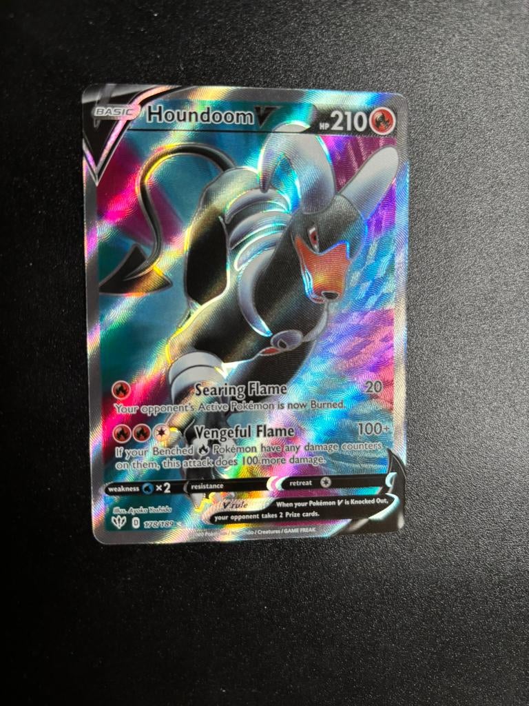 Houndoom V (DAA 178), Ophalen of Verzenden, Zo goed als nieuw