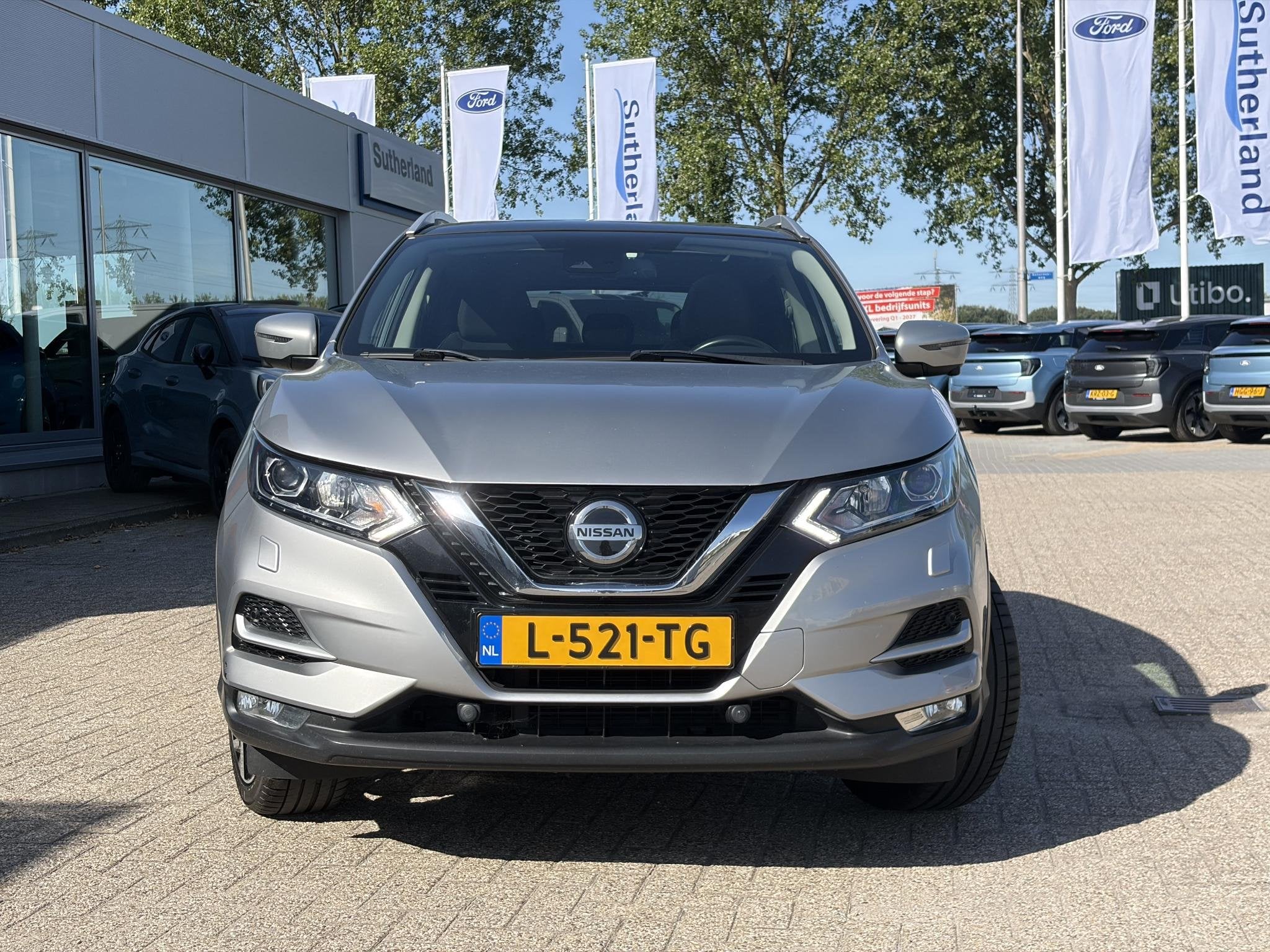 Nissan Qashqai 1.3 DIG-T N-Motion 159pk | Trekhaak | 1.500kg, Auto's, Voorwielaandrijving, Gebruikt, 4 cilinders, Automatische klimaatregeling