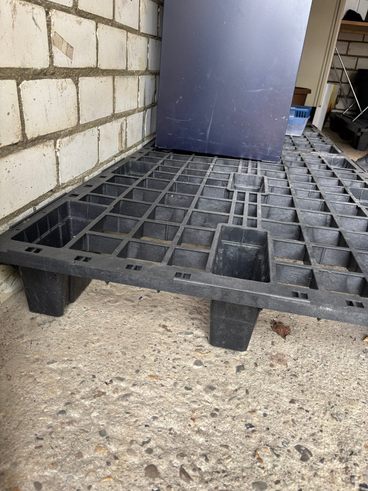 5 kunstof pallets, Ophalen, Gebruikt