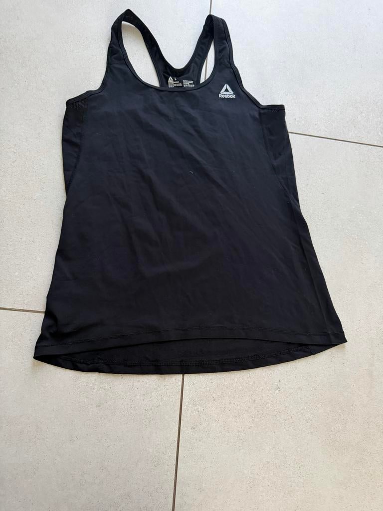 Reebok Sporttop Zwart Maat L - Zo goed als nieuw, Kleding | Dames, Ophalen of Verzenden, Zo goed als nieuw, Maat 42/44 (L), Zwart