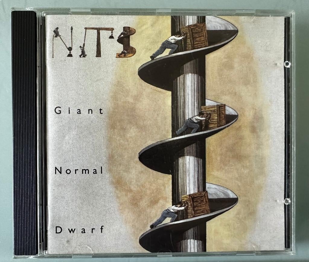 Nits – Giant Normal Dwarf, cd, Ophalen of Verzenden, Zo goed als nieuw