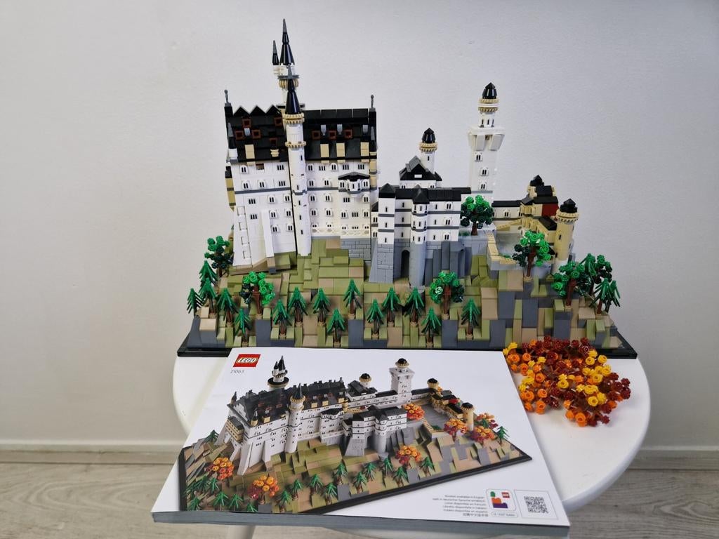 Lego 21063, Neuschwanstein kasteel., Lego, Architecture, Ophalen of Verzenden, Zo goed als nieuw