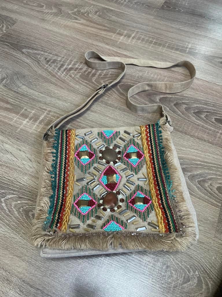 Boho schoudertas met kralen en franjes, Ophalen of Verzenden, Zo goed als nieuw, Beige, Overige merken