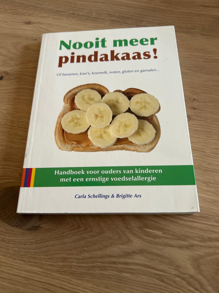 C. Schellings - Nooit meer Pindakaas!, Boeken, Gezondheid, Dieet en Voeding, Zo goed als nieuw, Ziekte en Allergie, Ophalen of Verzenden