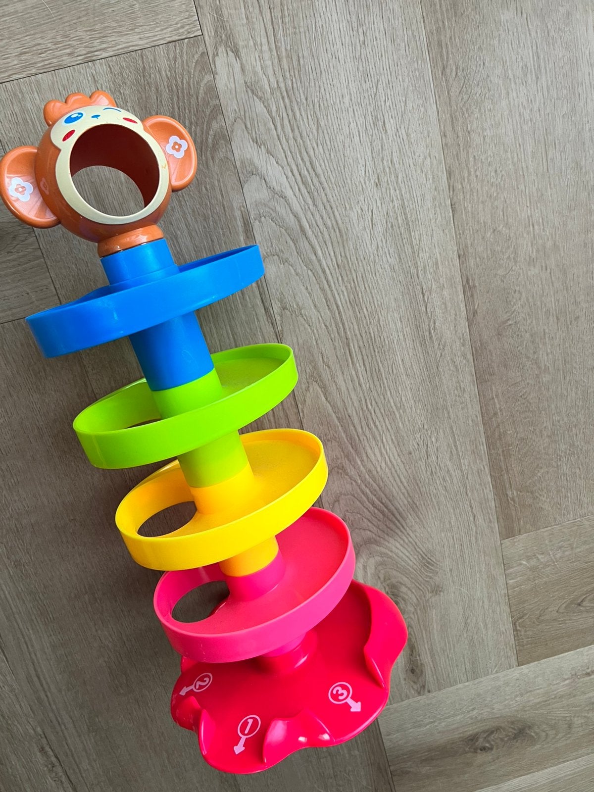 Babyspeelgoed spiraaltoren aap multicolour zonder balletje, Kinderen en Baby's, Ophalen of Verzenden, Gebruikt, Overige typen