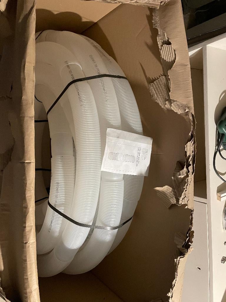 Ubbink Rolux Flexibel Rookgaskanaal 25m 80mm + 12 spacers, Doe-het-zelf en Verbouw, Buizen en Afvoer, Ophalen, 6 meter of meer