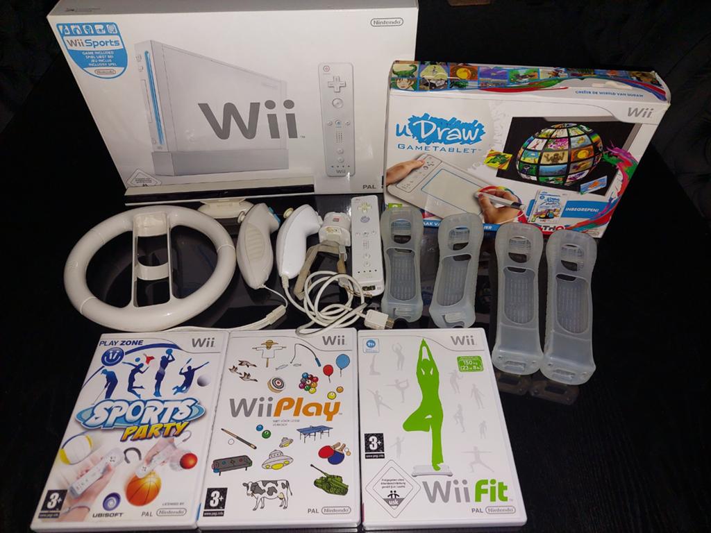 Nintendo Wii Sports Set met heel veel extra's, Verzenden, Gebruikt, Met 3 controllers of meer, Met games
