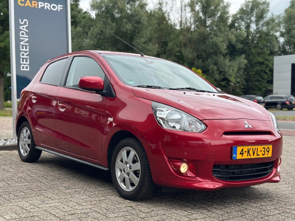 Mitsubishi SPACE STAR 1.2 Intense Automaat Perfect Onderhoud, Auto's, Mitsubishi, Euro 5, Gebruikt, Origineel Nederlands, 100 kg