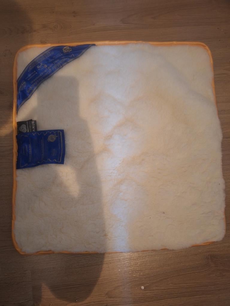 Wollen kussensloop, Eenpersoons, Ophalen of Verzenden, Zo goed als nieuw, Wit