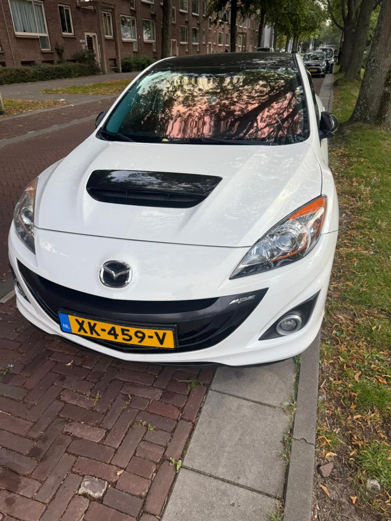 Mazda 3 2.3 MPS 2013 Wit niet NAP, Auto's, Voorwielaandrijving, 4 cilinders, 11 km/l, 75 €/maand
