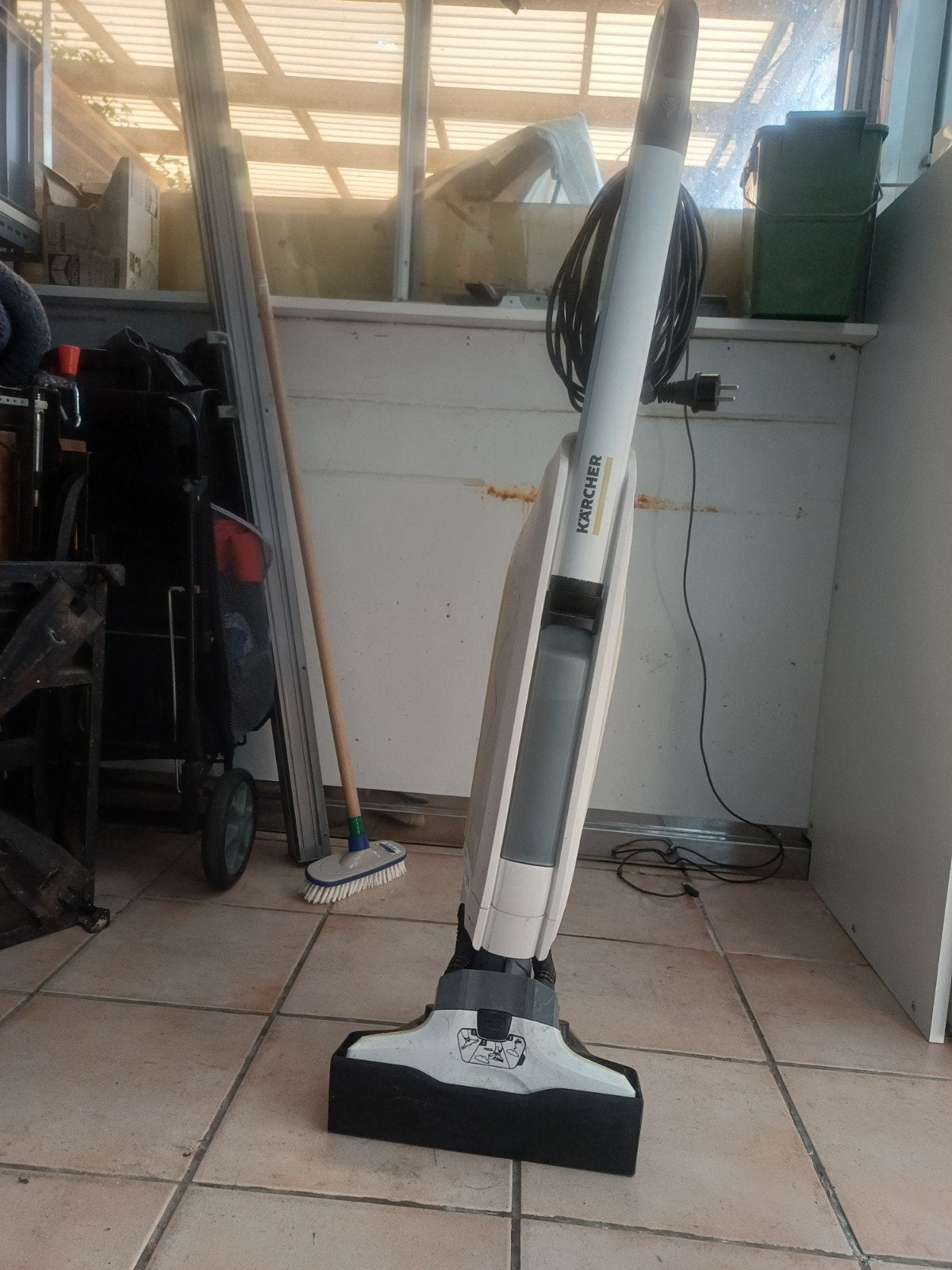 Karcher dweilmachine, Ophalen