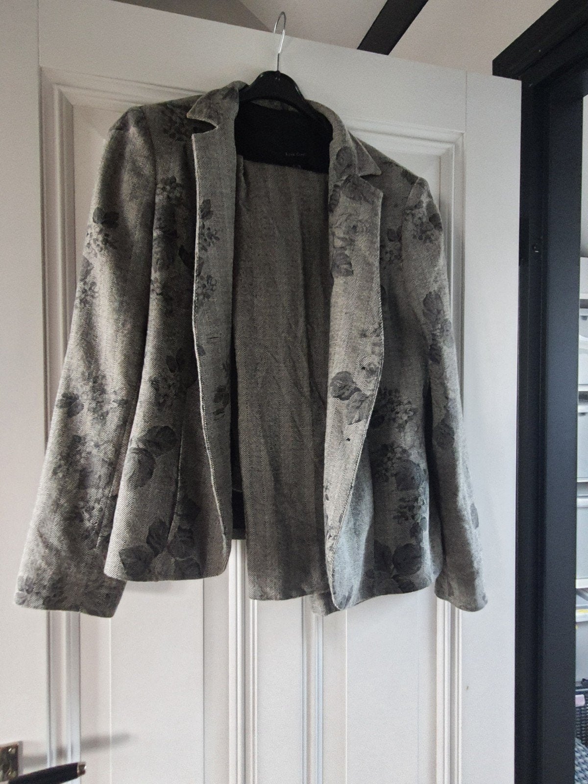 mantelpak maat 40 van luis civet, Kleding | Dames, Ophalen, Zo goed als nieuw, Maat 38/40 (M), Kostuum of Pak