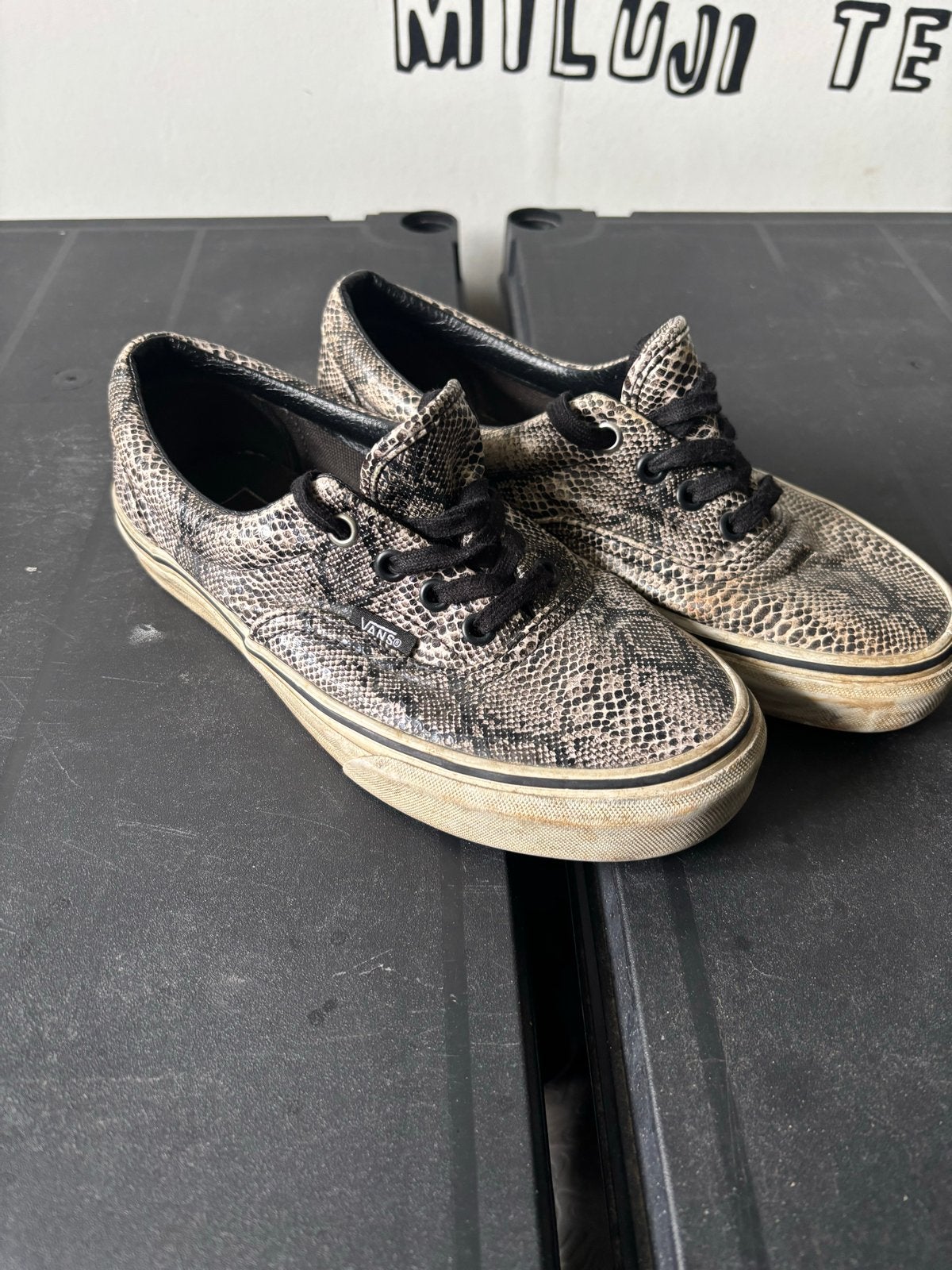 Vans Snake Skin Limited Edition Sneakers Maat 38/39, Overige kleuren, Ophalen of Verzenden, Sneakers of Gympen, Gedragen