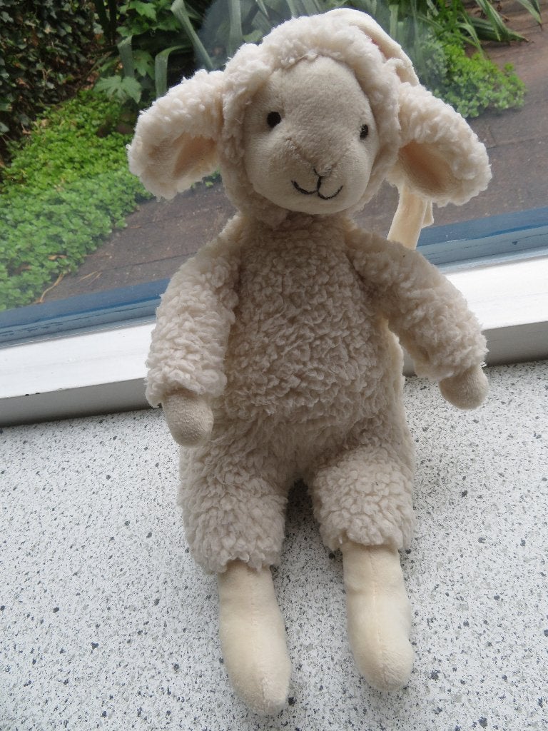 Muziekknuffel schaap schaapje lammetje merk Happy Horse, Kinderen en Baby's, Speelgoed | Knuffels en Pluche, Met geluid, Ophalen of Verzenden
