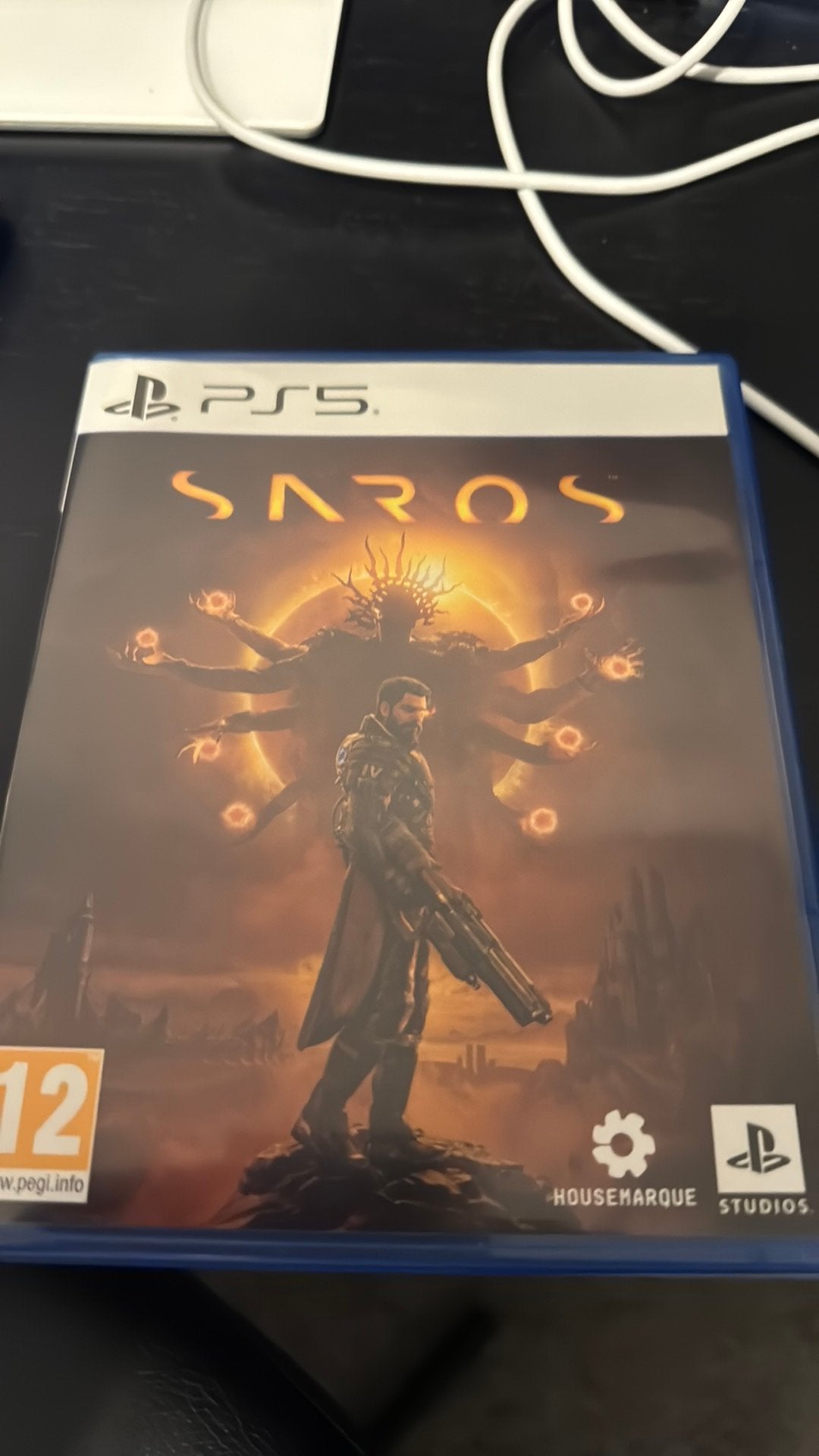 Saros PS5 spel game spellen games, Ophalen, Zo goed als nieuw