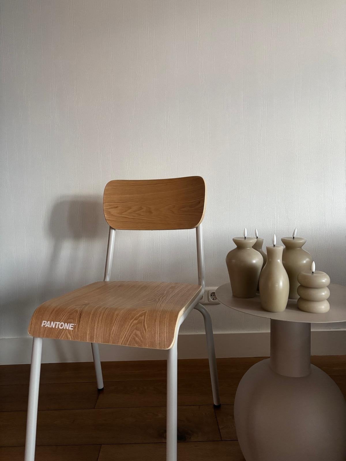 Nieuwe Set 4 design Pantone stoelen japandi, Ophalen, Wit, Nieuw, Vier