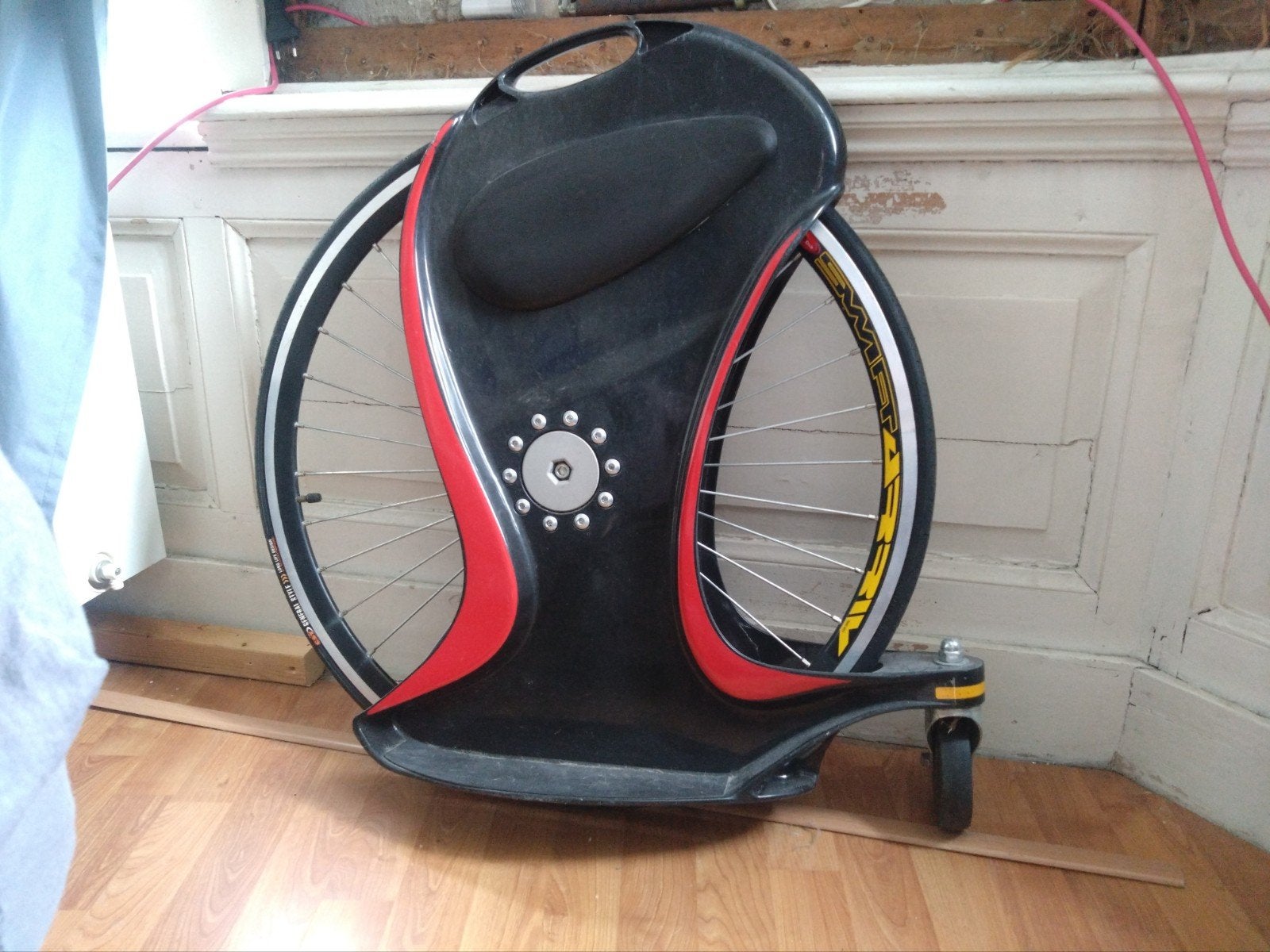 Magic wheel foot scooter, Fietsen en Brommers, Fietsen | Eenwielers, Ophalen, Gebruikt