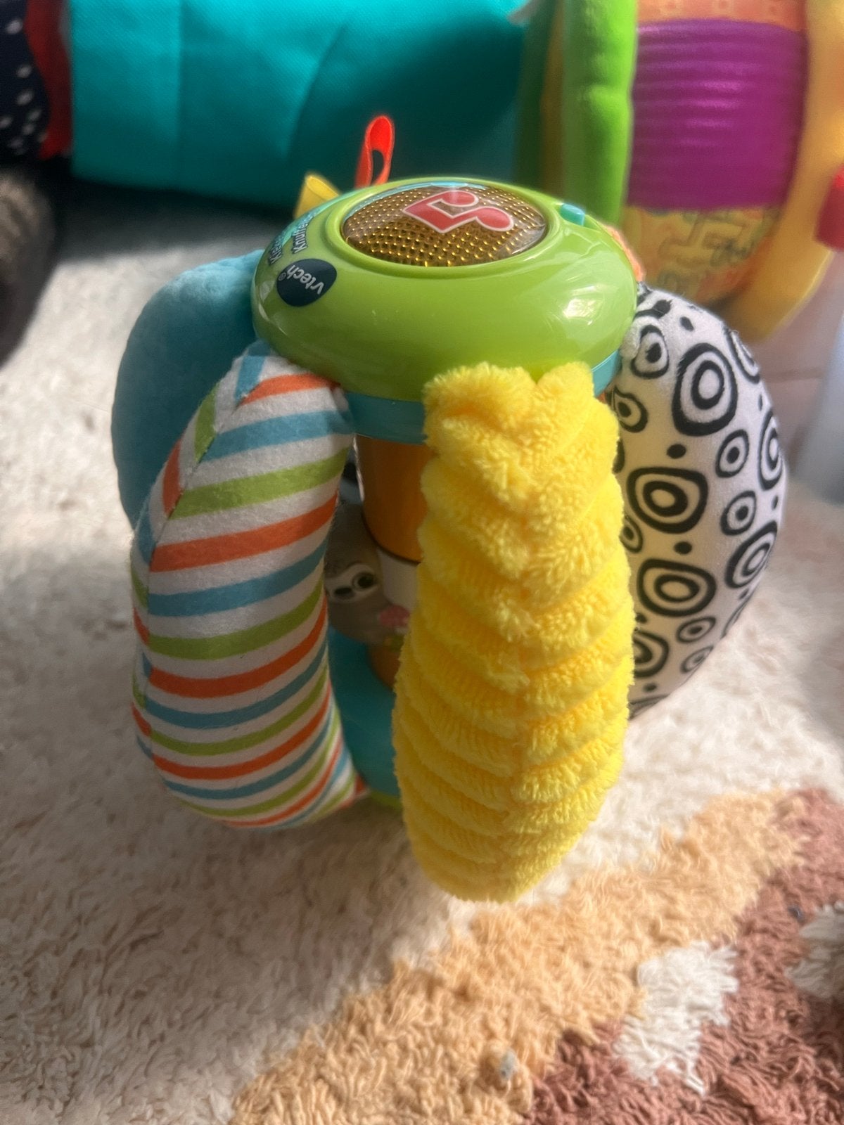 VTech Kiekeboe Knuffelbal - Interactief babyspeelgoed, Ophalen of Verzenden, Gebruikt, Overige typen, Met licht