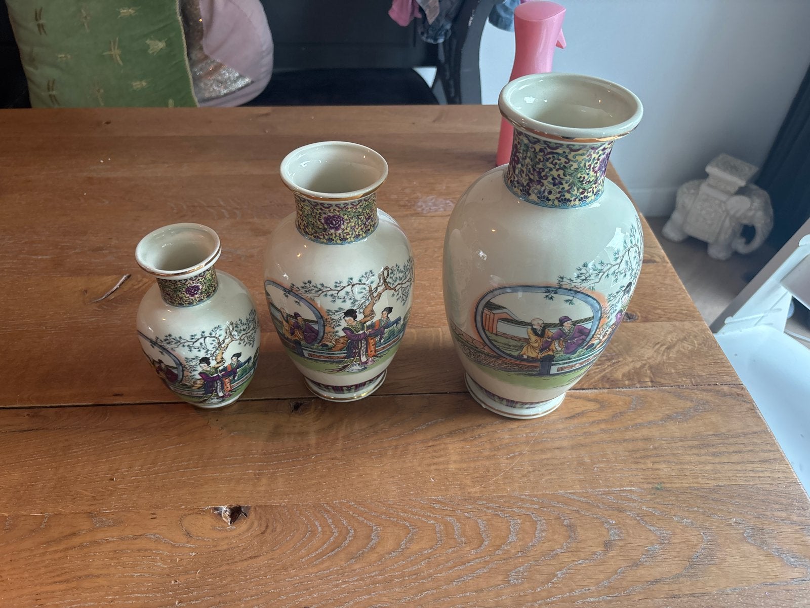Set van 3 Chinese vazen met traditionele afbeeldingen, Antiek en Kunst, Antiek | Vazen, Ophalen