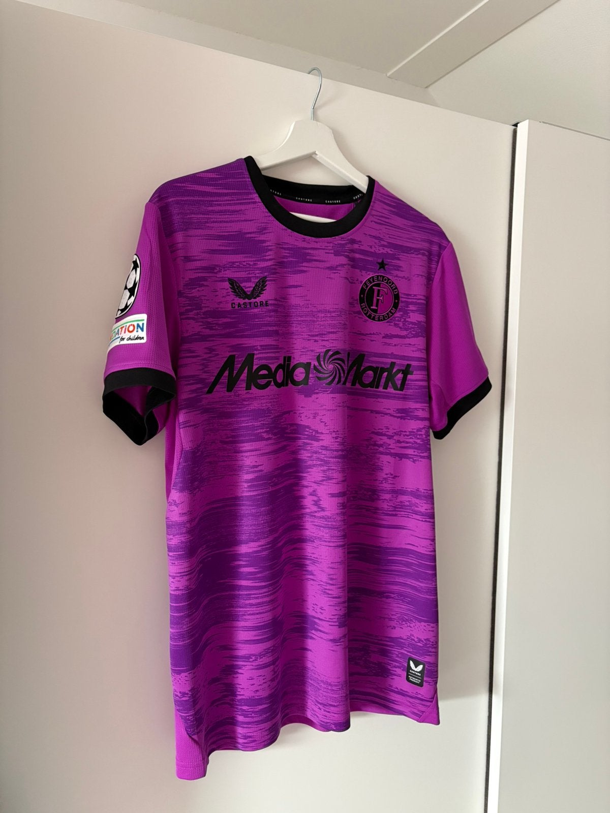 Feyenoord Hadj Moussa #23 Keepershirt 2026/2027, Maat M, Ophalen of Verzenden, Nieuw, Shirt