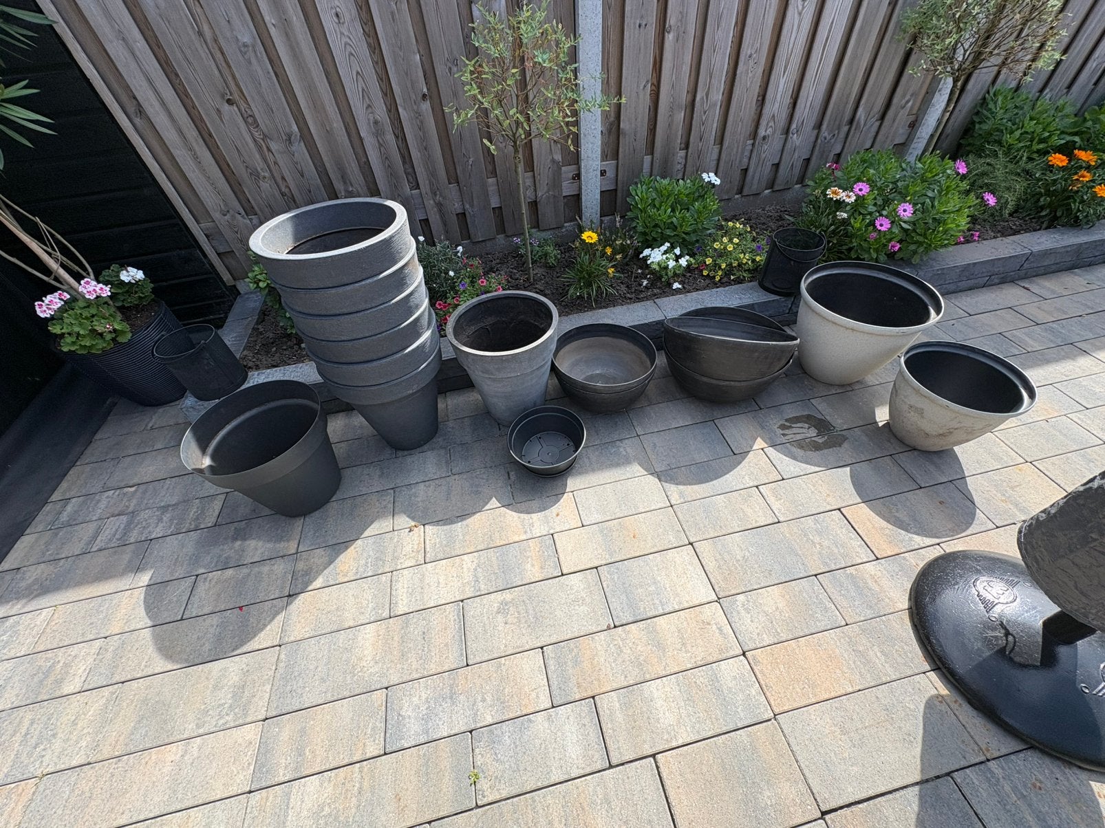 Verschillende bloempotten, Ophalen, Steen, Minder dan 30 cm, Rond